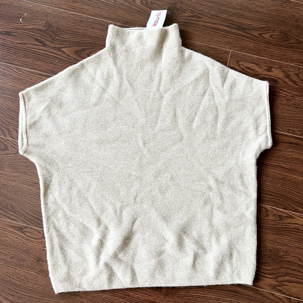 TAHATI luxe cashmere cowl neck short sleeve sweater